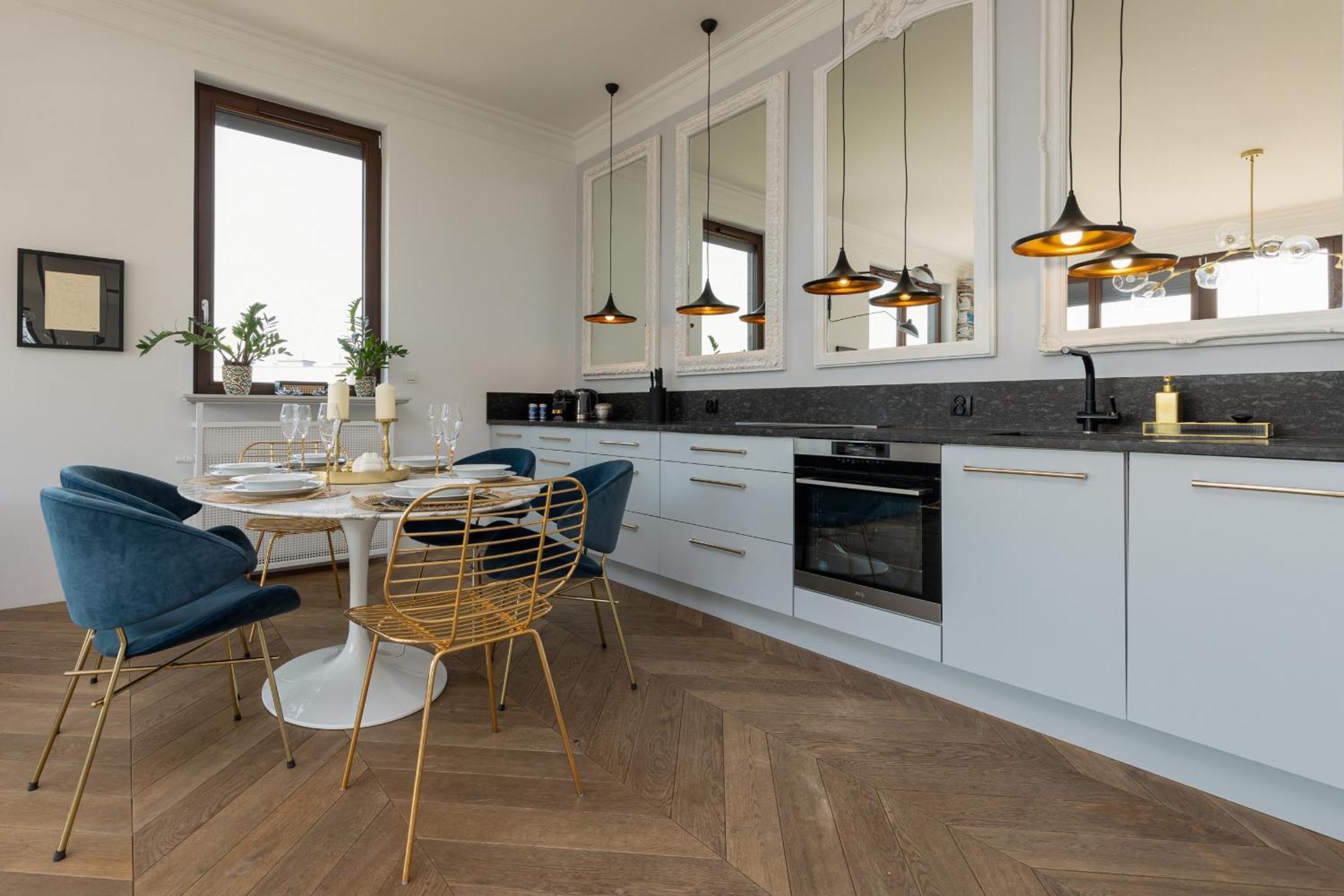 Royal Garden Apartment In Wilanow By Renters Prestige ワルシャワ エクステリア 写真