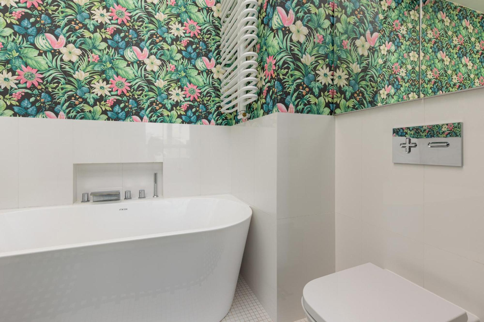 Royal Garden Apartment In Wilanow By Renters Prestige ワルシャワ エクステリア 写真